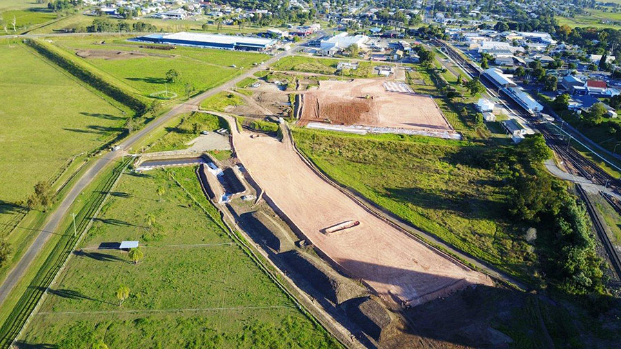 Earthworks for the bridge approach in South Grafton (May 2017)